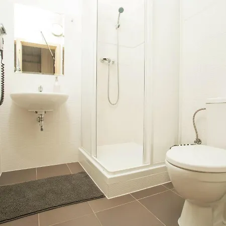 Spacious In Residential Area, Modern Harrachov